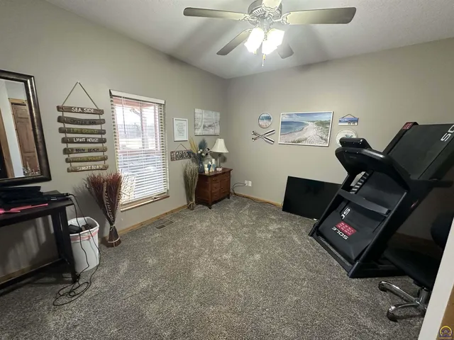 $1,200,000 | 1975 West 181st Street, Scranton, KS 66537