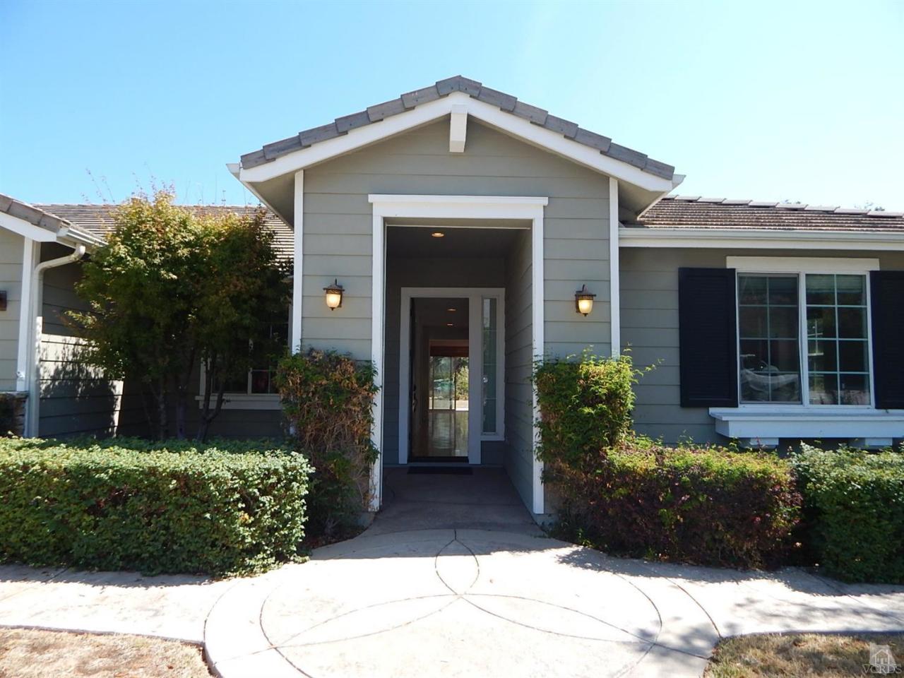 1402 Hidden Ranch Drive Simi Valley, CA 93063 - Photo 6 of 14 a front view of a house