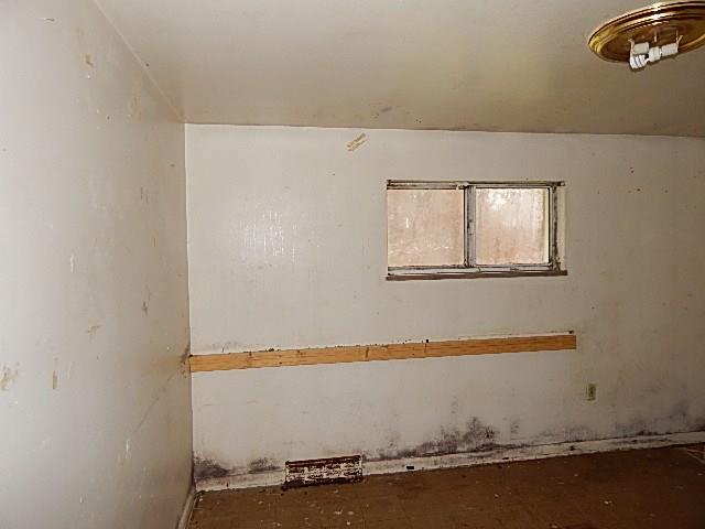 657 Sandy Hill Road Valencia, PA 16059 - Photo 5 of 24 Gallery Image 5
