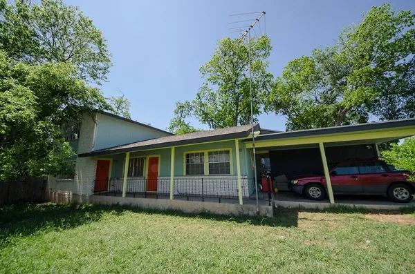 $1,600 | 6900 Manor Road, Unit A, Austin, TX 78723