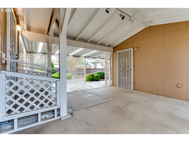 $385,000 | 5320 Burke Street, Eugene, OR 97402