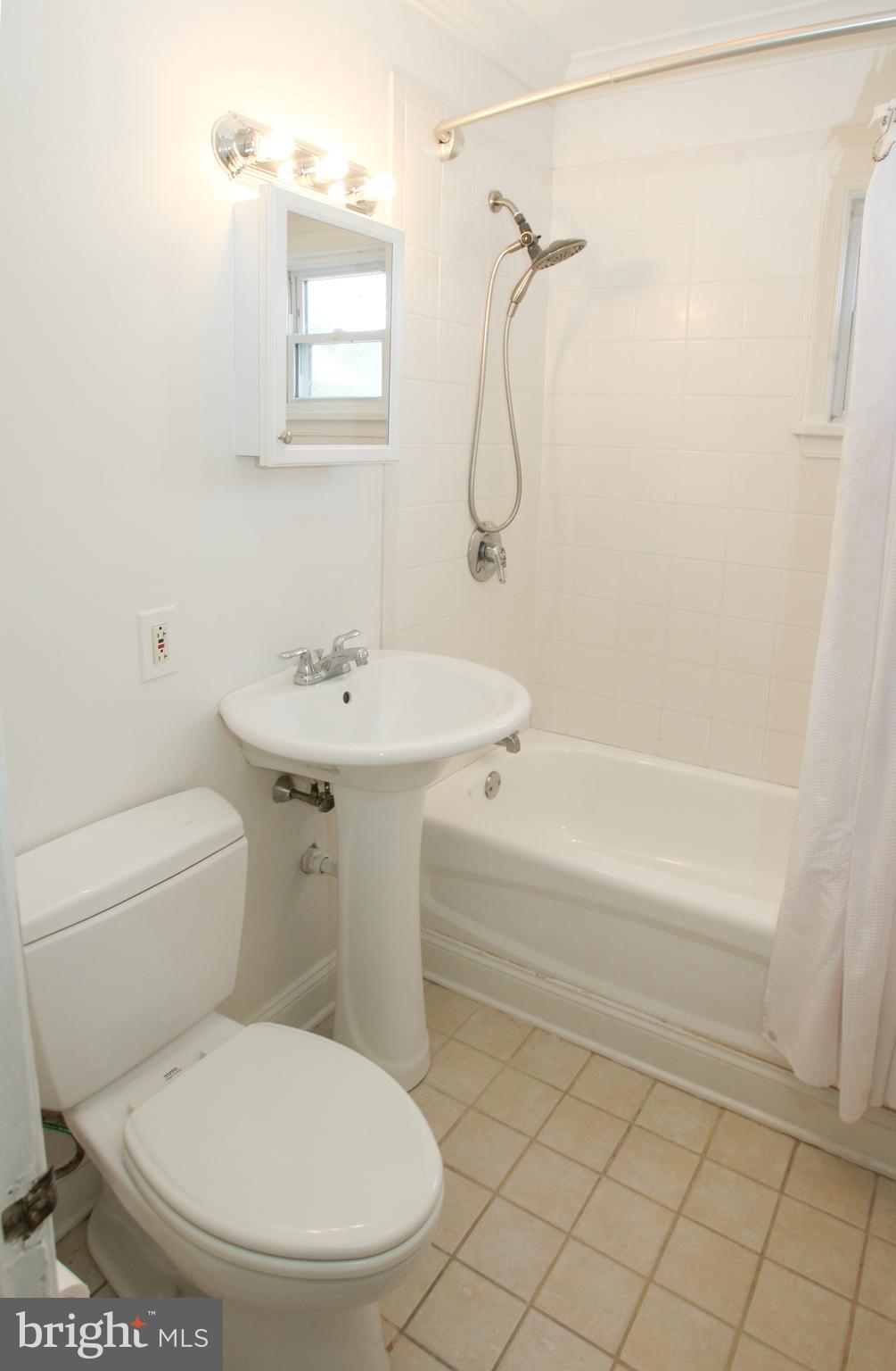 17 Roxeter Road New Castle, DE 19720 - Photo 17 of 27 Gallery Image 17