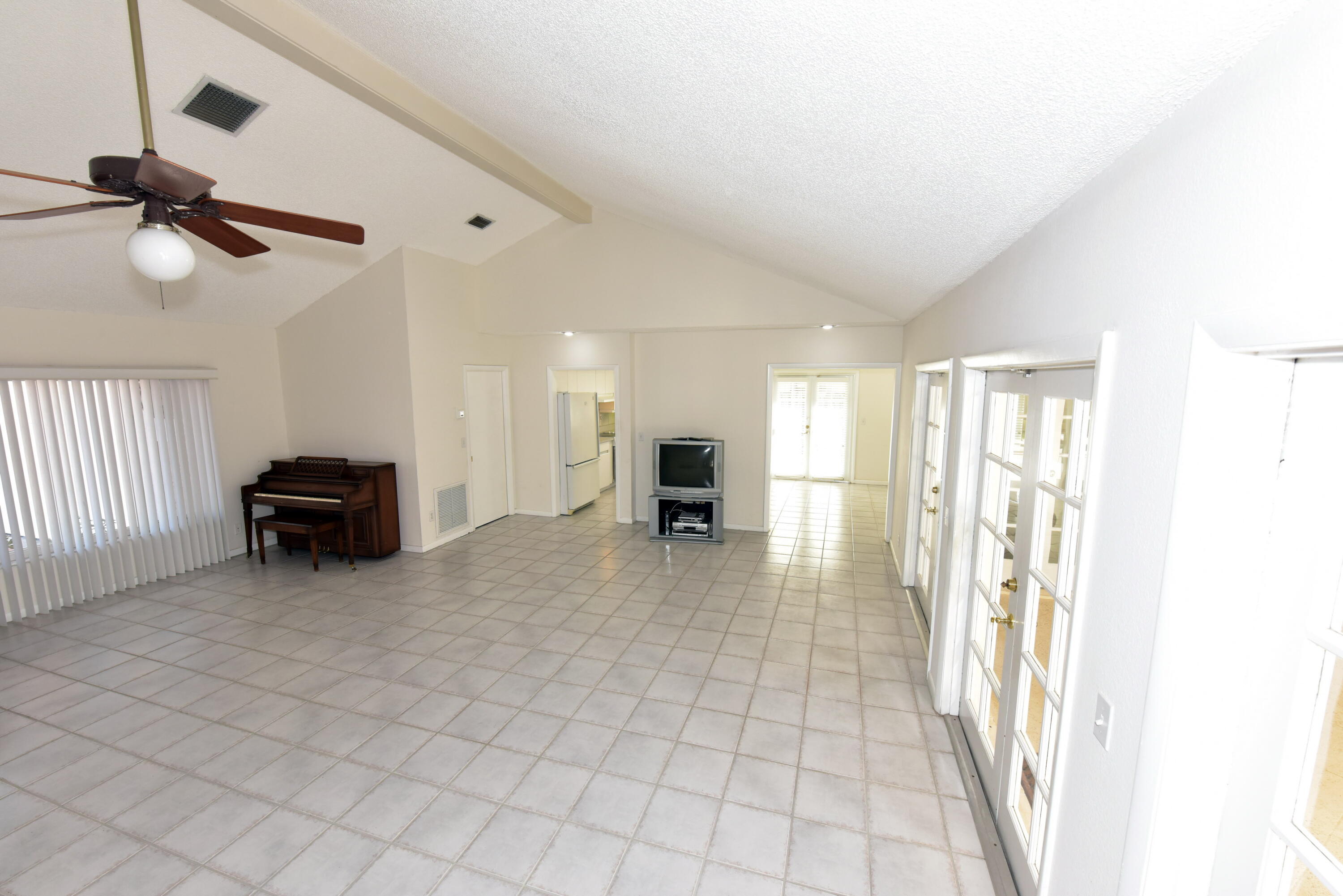 6813 Viento Way Boca Raton, FL 33433 - Photo 6 of 19 Great Room