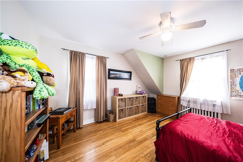 210 Arden Road Pittsburgh, PA 15216 - Photo 15 of 25 Gallery Image 15