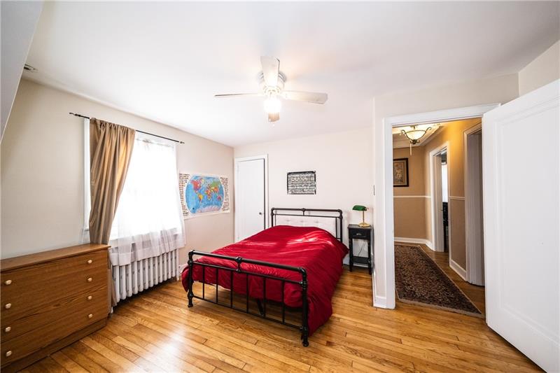 210 Arden Road Pittsburgh, PA 15216 - Photo 16 of 25 Gallery Image 16