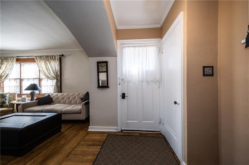 210 Arden Road Pittsburgh, PA 15216 - Photo 10 of 25 Gallery Image 10