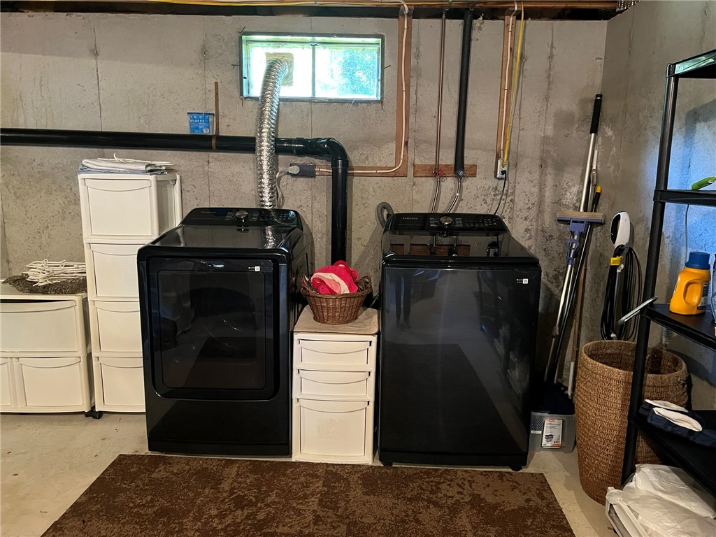 21 Maize Drive Charlestown, RI 02813 - Photo 16 of 19