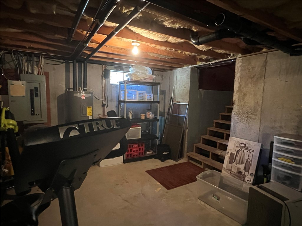 21 Maize Drive Charlestown, RI 02813 - Photo 17 of 19