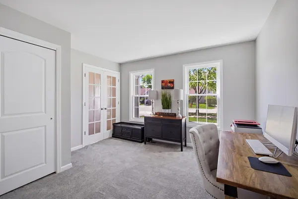 $475,000 | 221 Stafford Drive, Mundelein, IL 60060