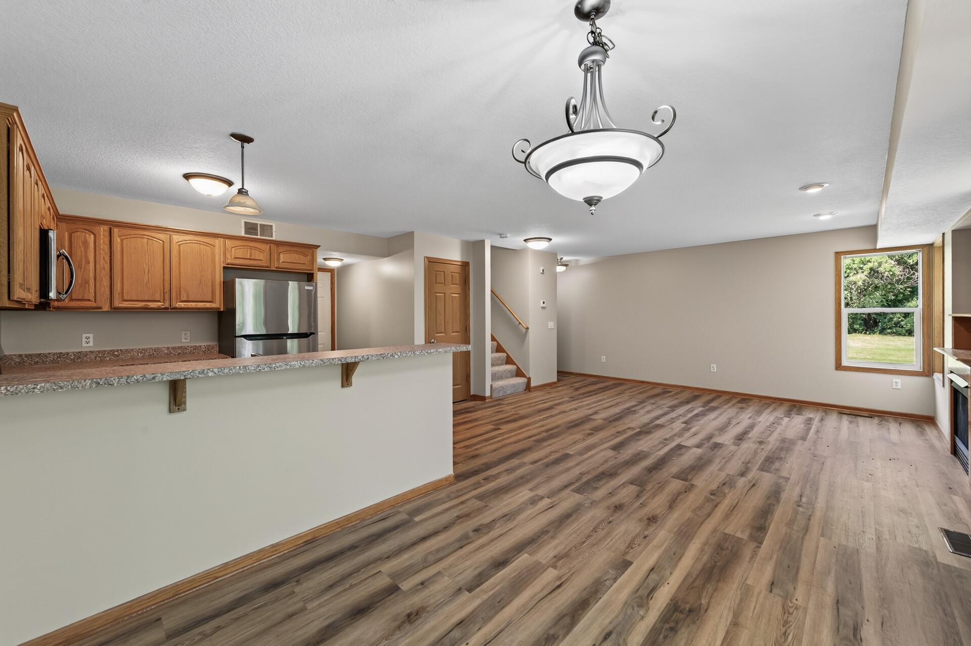 833 Glen Road Newport, MN 55055 - Photo 6 of 29 Gallery Image 6