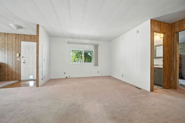 $72,500 | 3006 Joyce Drive, Unit 300, Anderson, CA 96007