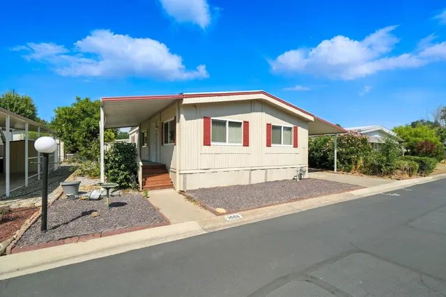$72,500 | 3006 Joyce Drive, Unit 300, Anderson, CA 96007