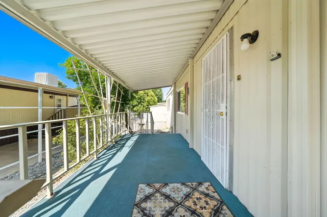 $72,500 | 3006 Joyce Drive, Unit 300, Anderson, CA 96007