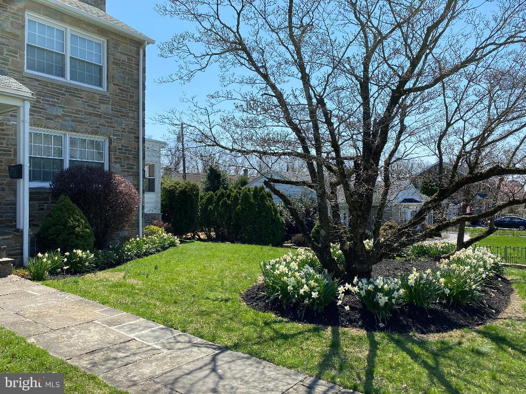 8 Carl Road Wilmington, DE 19803 - Photo 4 of 26 Gallery Image 4