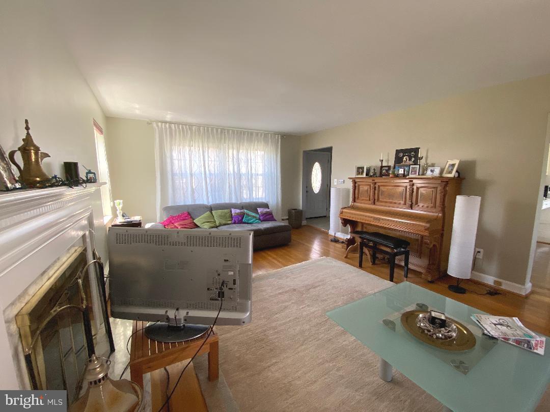 8 Carl Road Wilmington, DE 19803 - Photo 6 of 26 Gallery Image 6