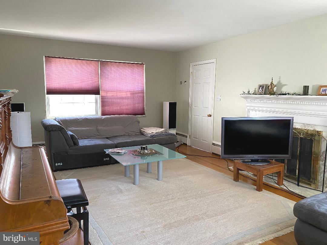 8 Carl Road Wilmington, DE 19803 - Photo 8 of 26 Gallery Image 8