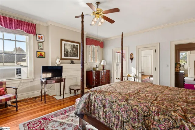 $649,000 | 780 West Main Street, Laurens, SC 29360