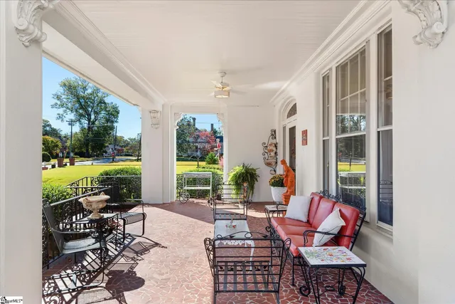 $649,000 | 780 West Main Street, Laurens, SC 29360