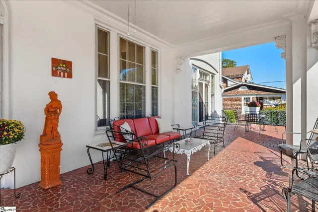 $649,000 | 780 West Main Street, Laurens, SC 29360