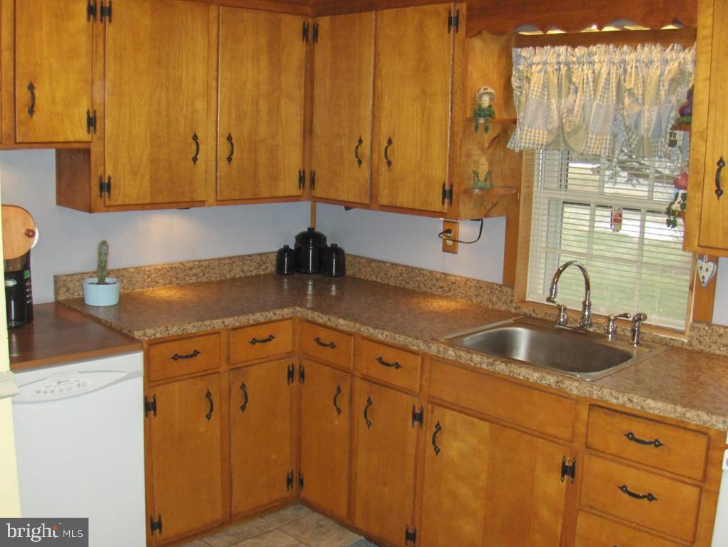 69 Goods Road Conestoga, PA 17516 - Photo 3 of 14