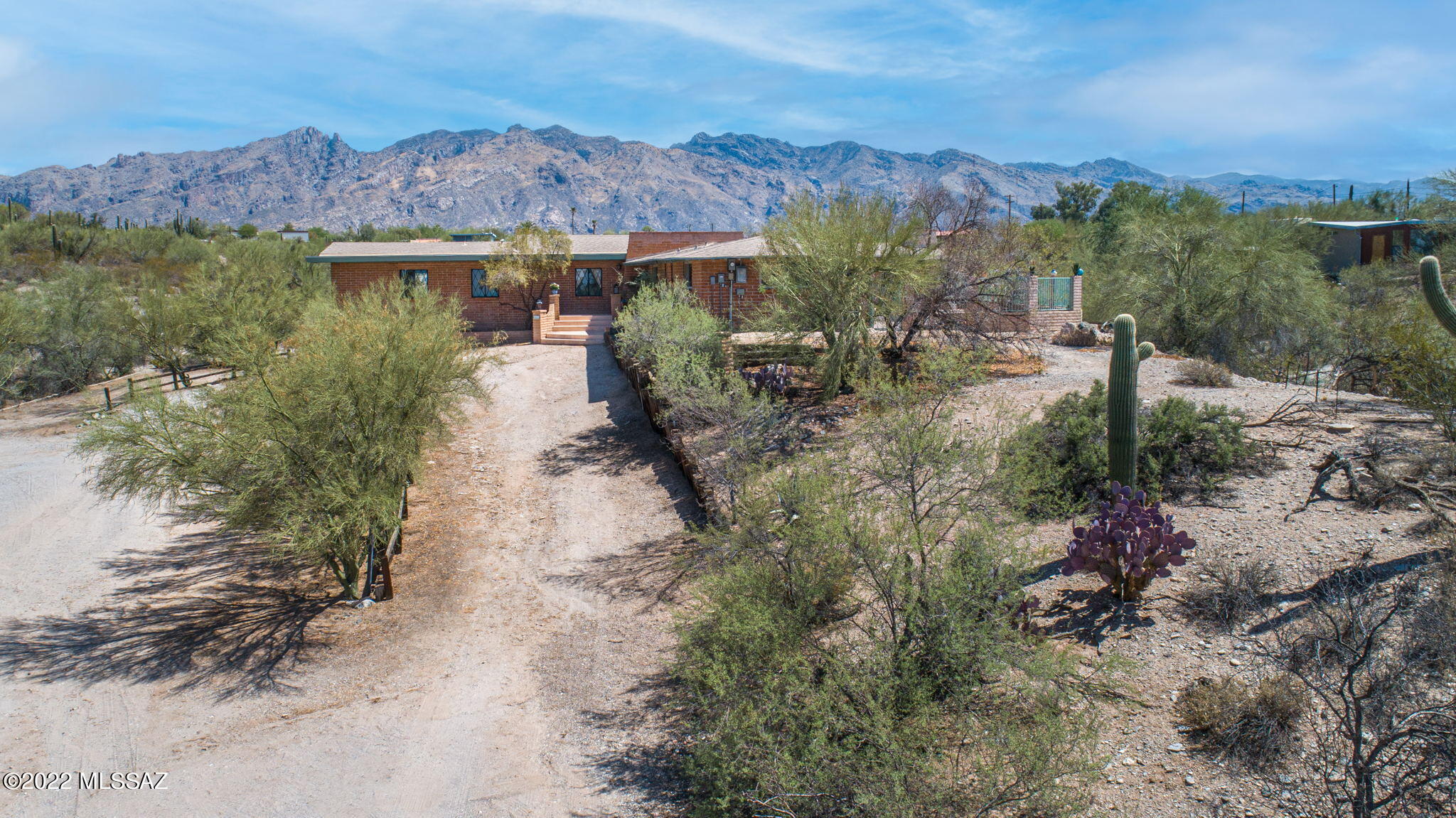 4043 North Pontatoc Road Tucson, AZ 85718 - Photo 35 of 42