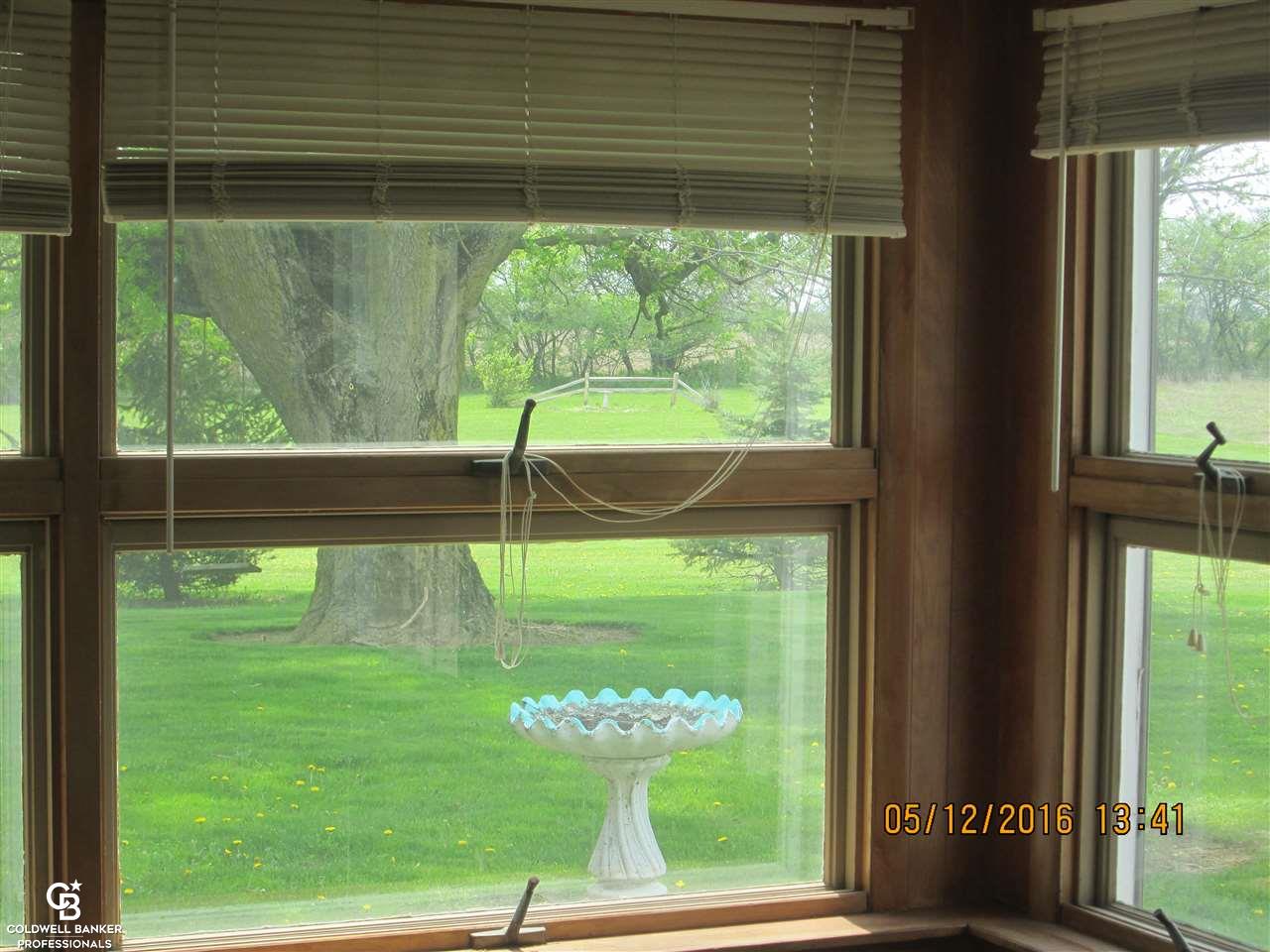 6815 Emmett Road Yale, MI 48097 - Photo 22 of 27 31290603-21.JPG