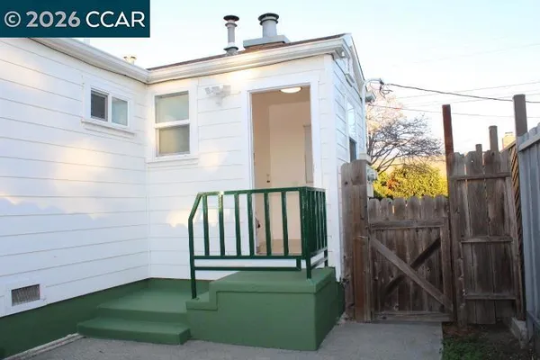 $2,150 | 827 33rd Street, Richmond, CA 94804