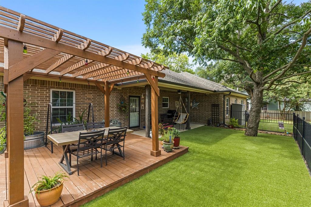 327 Walnut Street Terrell, TX 75160 - Photo 30 of 32