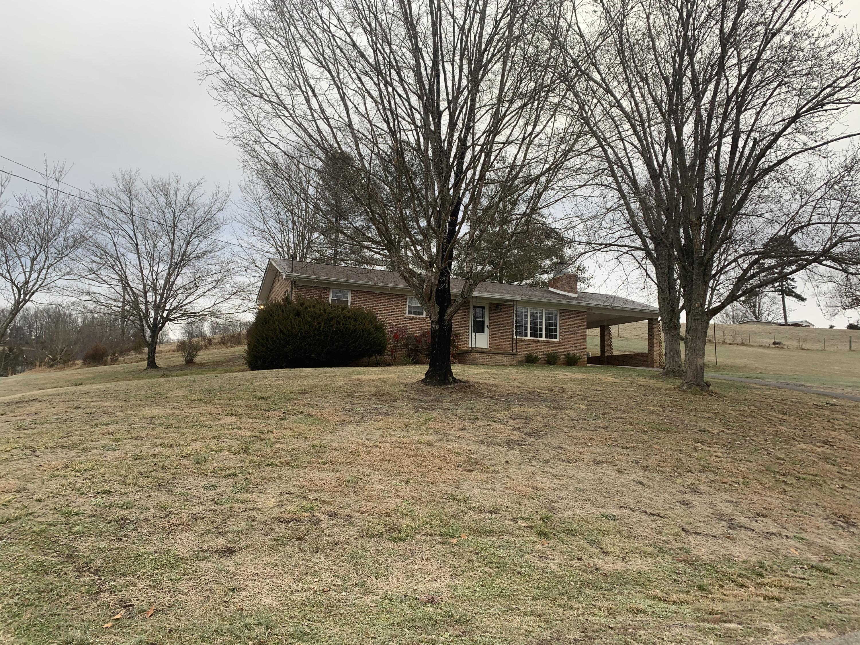 5145 Whitehouse Road Greeneville, TN 37745 - Photo 1 of 32 9B4AD1EA-E169-4D61-A9B8-54917EFF9D19