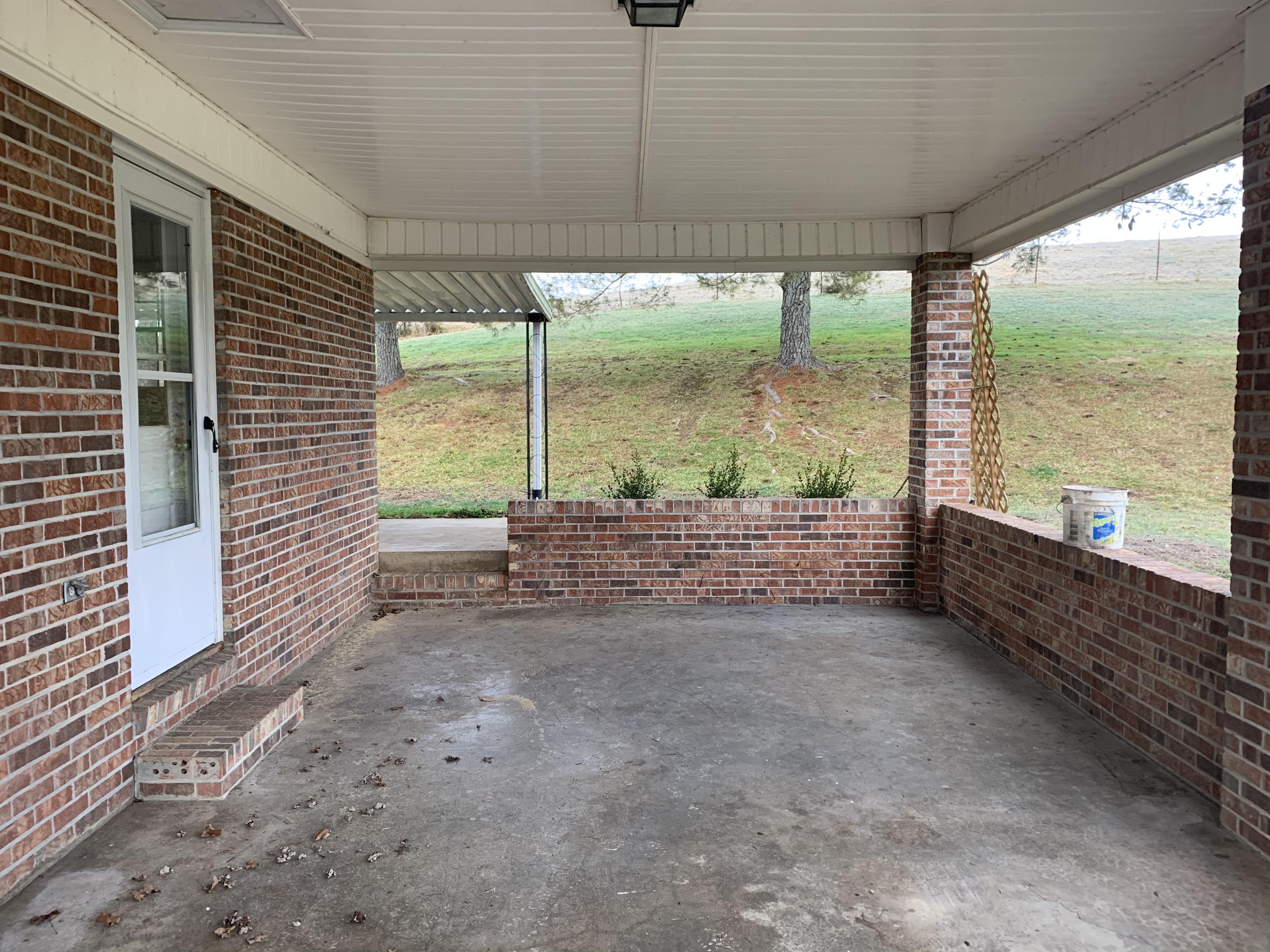 5145 Whitehouse Road Greeneville, TN 37745 - Photo 3 of 32 7864930D-4D96-4B67-AEF9-AB0EF166A03C