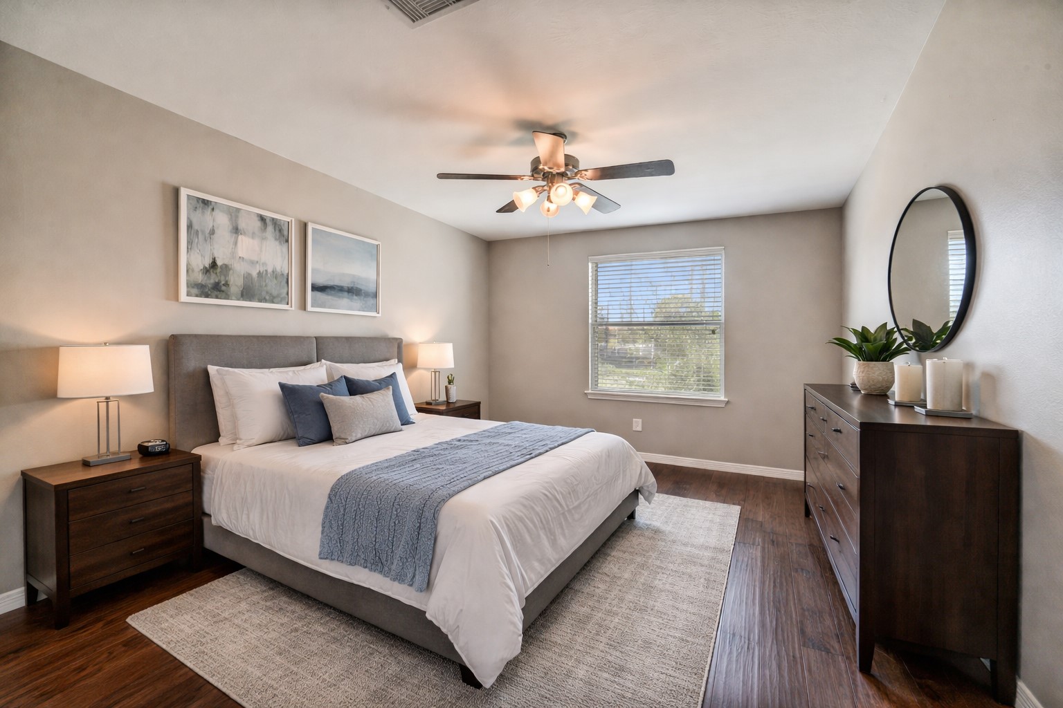 1303 Dorothy Street Houston, TX 77008 - Photo 14 of 21 Secondary bedroom #2 with engineered hardwood floors, closet, fan/light fixture and window with blinds.Note this photo has been virtually staged.