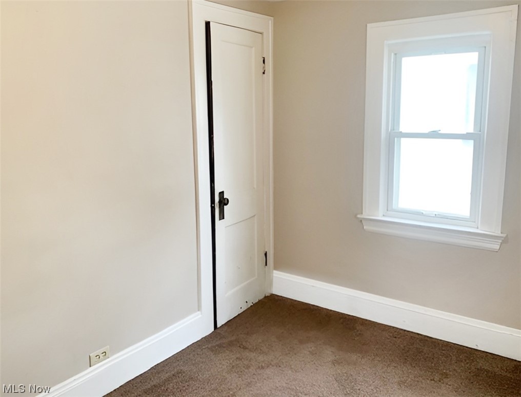 4633 Burleigh Road Cleveland, OH 44125 - Photo 15 of 26 Gallery Image 15