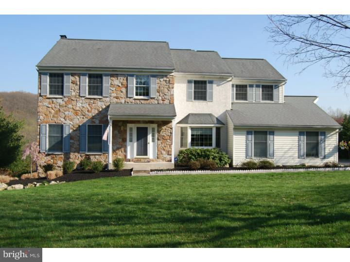 123 Longfields Way Downingtown, PA 19335 - Photo 1 of 25 Exterior Front