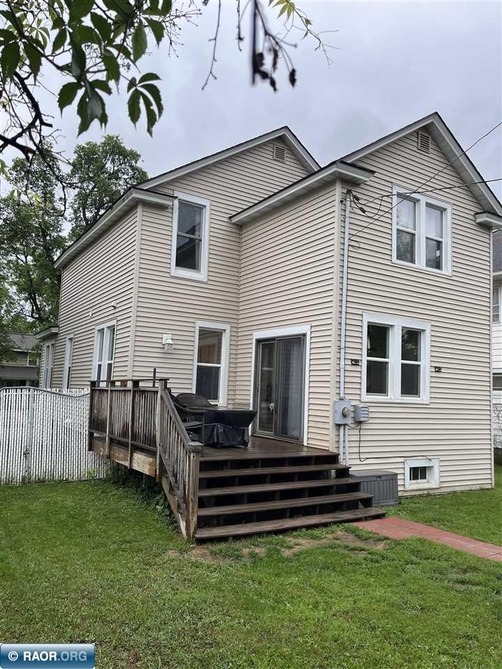 2121 5th Avenue East Hibbing, MN 55746 - Photo 17 of 19