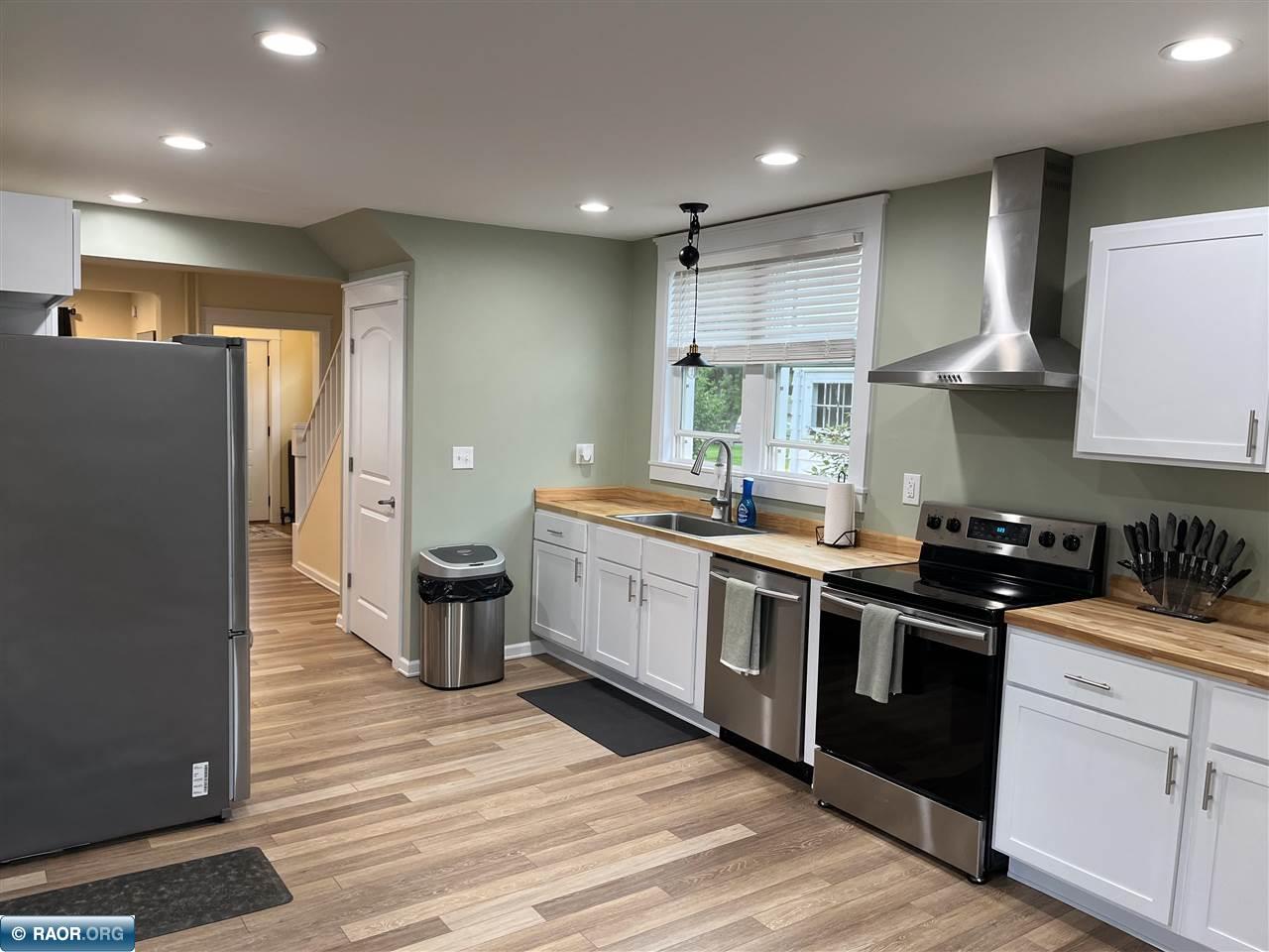 2121 5th Avenue East Hibbing, MN 55746 - Photo 5 of 19