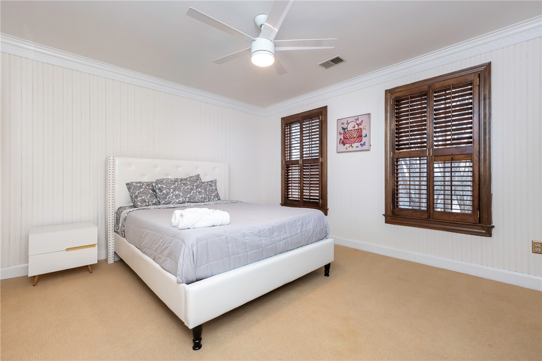 225 Pine Ridge Drive Easley, SC 29642 - Photo 25 of 36 Gallery Image 25
