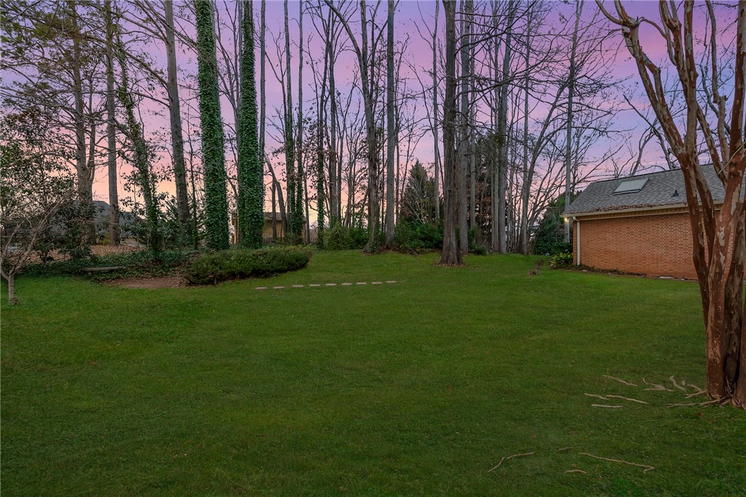 225 Pine Ridge Drive Easley, SC 29642 - Photo 4 of 36 Gallery Image 4