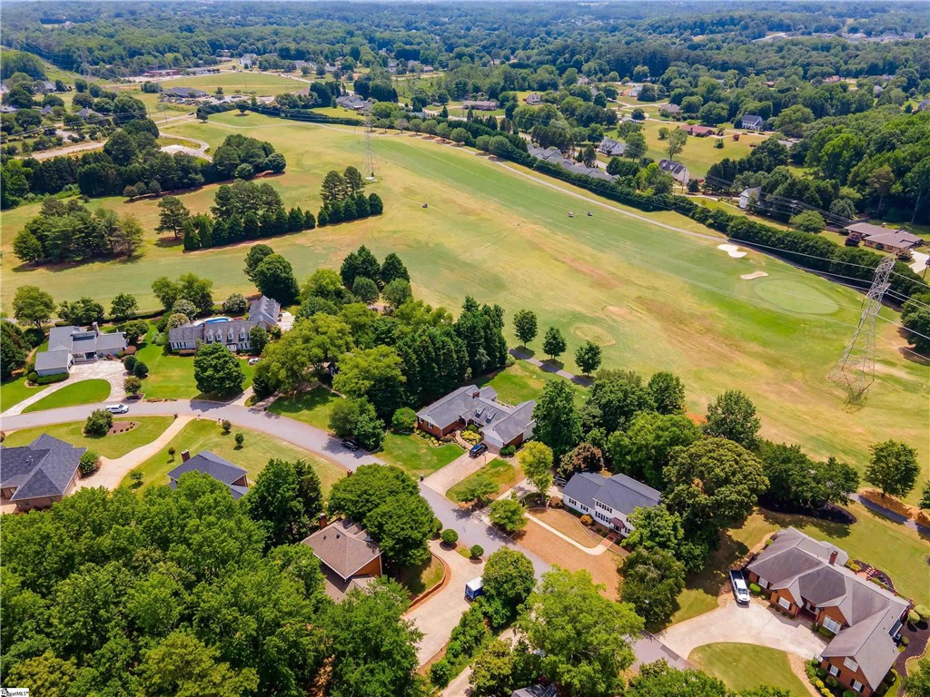225 Pine Ridge Drive Easley, SC 29642 - Photo 6 of 36 Gallery Image 6