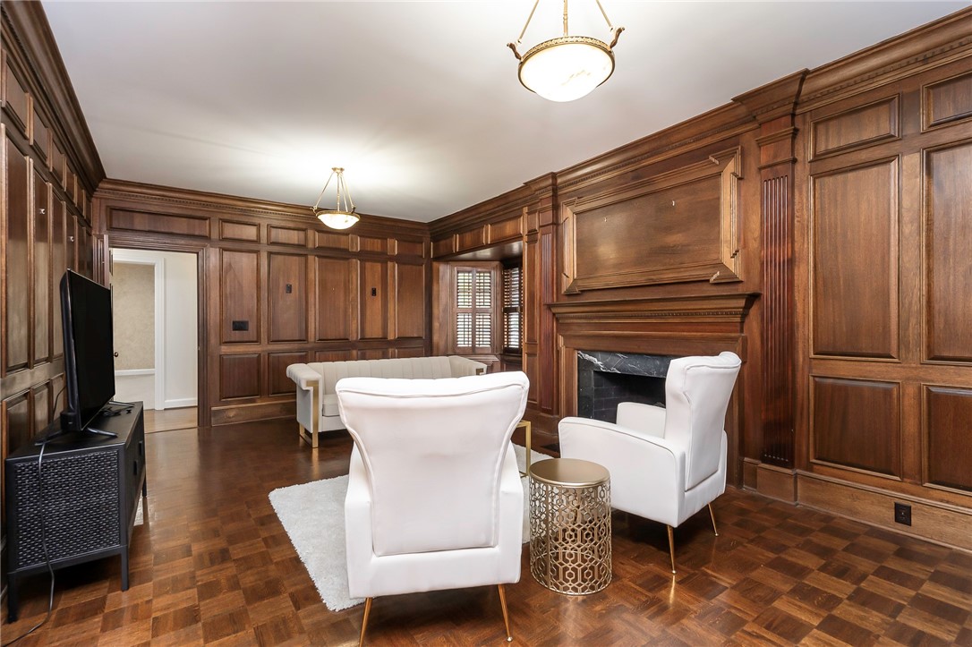 225 Pine Ridge Drive Easley, SC 29642 - Photo 10 of 36 Gallery Image 10