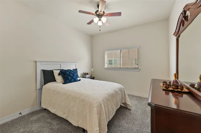 $345,000 | 26 West Oaks Drive, Houston, TX 77058