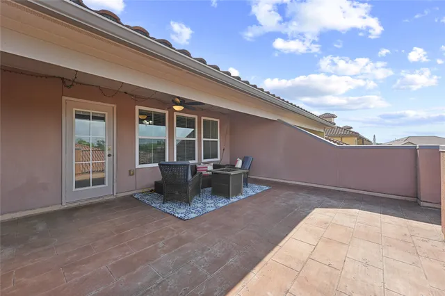 $345,000 | 26 West Oaks Drive, Houston, TX 77058