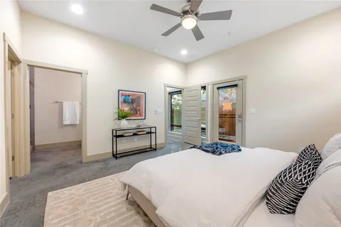 $949,000 | 2512 East 2nd Street, Austin, TX 78702