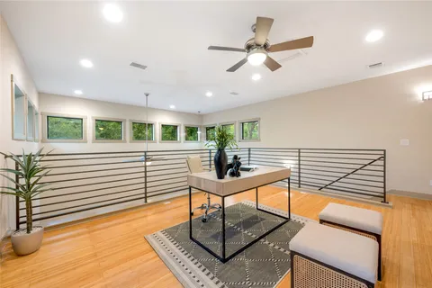 $949,000 | 2512 East 2nd Street, Austin, TX 78702