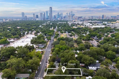 $949,000 | 2512 East 2nd Street, Austin, TX 78702