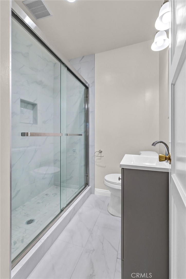 1404 Violeta Drive Alhambra, CA 91801 - Photo 12 of 35