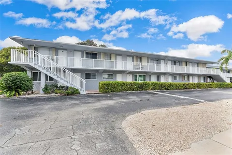 $250,000 | 2175 Northeast 56th Street, Unit 104, Fort Lauderdale, FL 33308