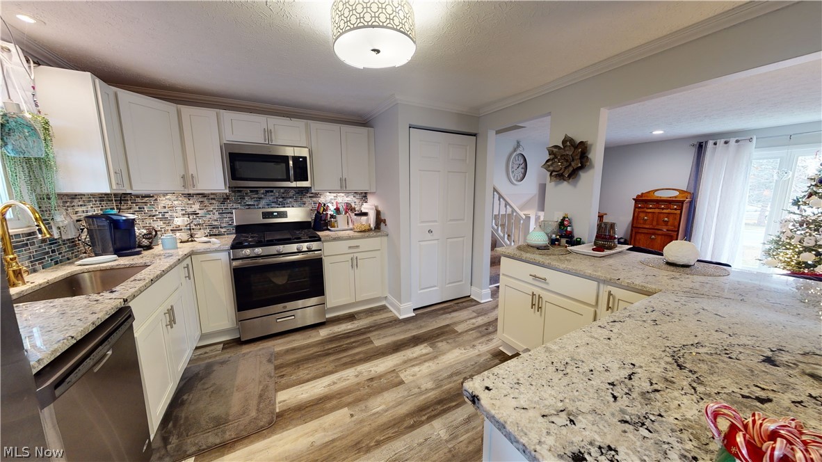 8071 Munson Road Mentor, OH 44060 - Photo 9 of 29 Gallery Image 9
