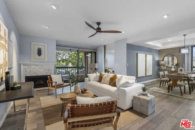 $1,190,000 | 4477 Wilshire Boulevard, Unit 203, Los Angeles, CA 90010