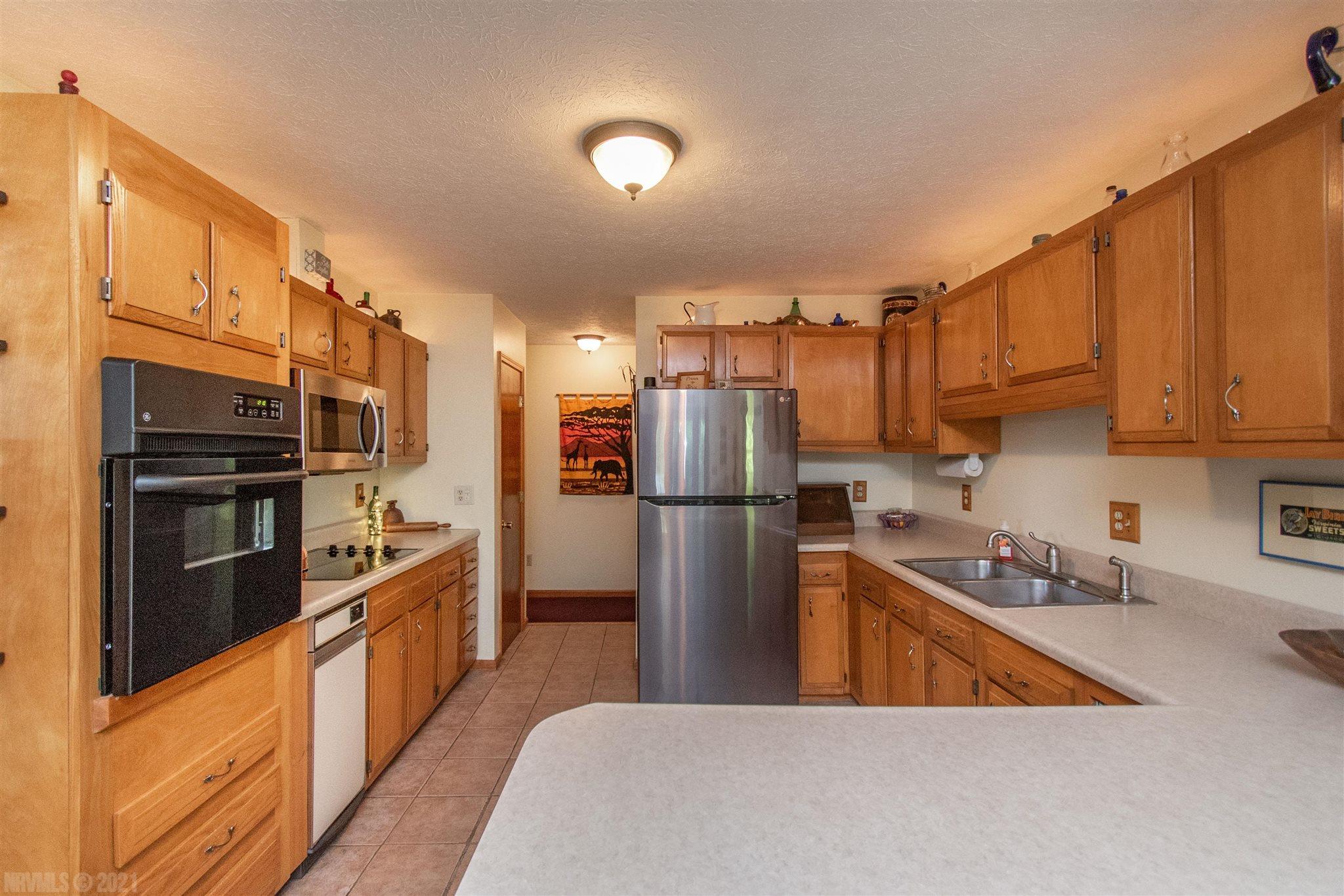 7376 Christy Road Radford, VA 24141 - Photo 19 of 38 Gallery Image 19