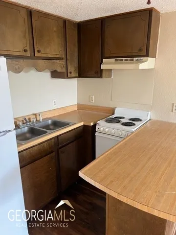 $695 | 123 Lanier Drive, Unit 2, Statesboro, GA 30458